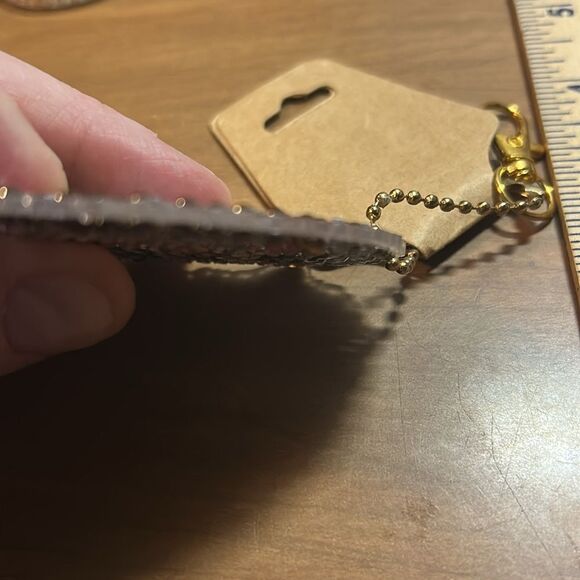 Camera hedgehog keychain - Picture 3 of 3